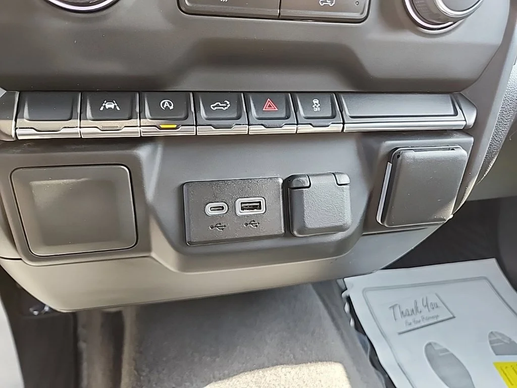 Used 2023 Gray Chevrolet Custom image 28