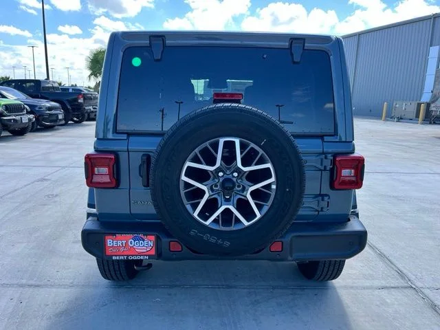 New 2026 Anvil Clear-Coat Exterior Paint Jeep Sahara image 6