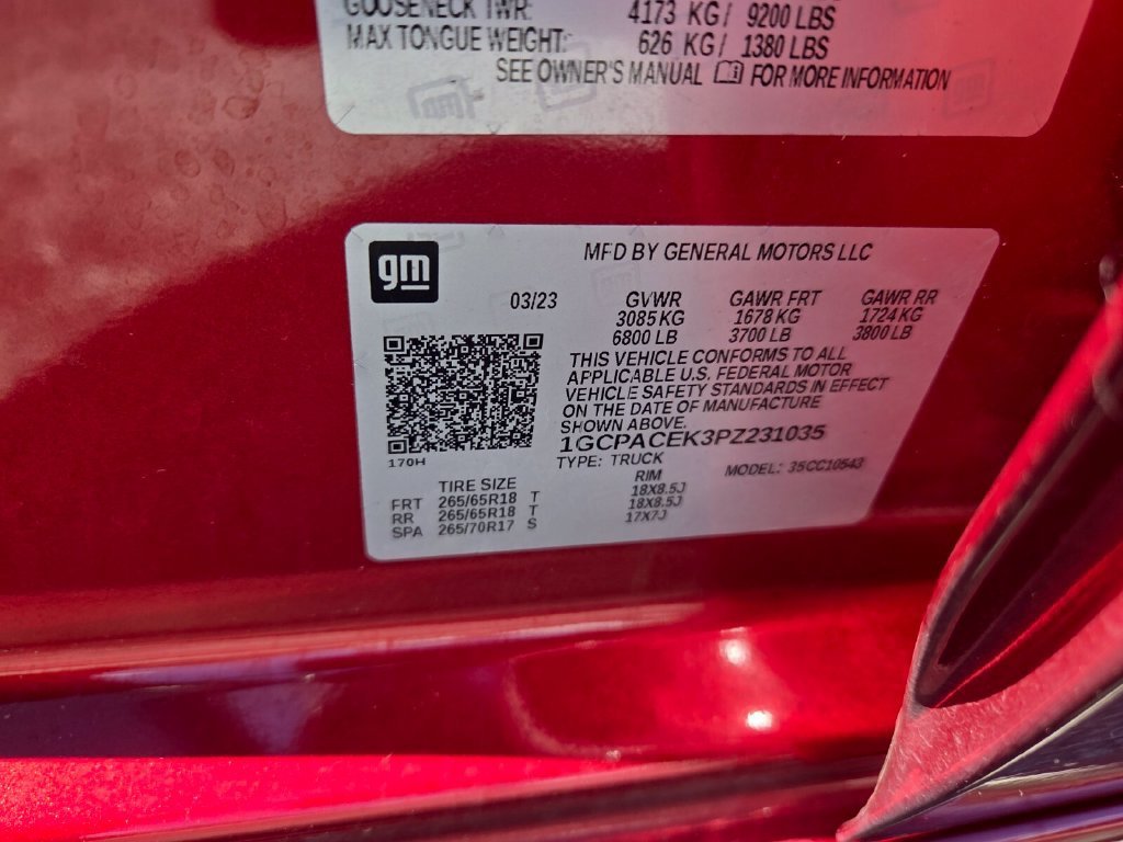 Used 2023 RADIANT RED TINTCOAT Chevrolet LT image 18