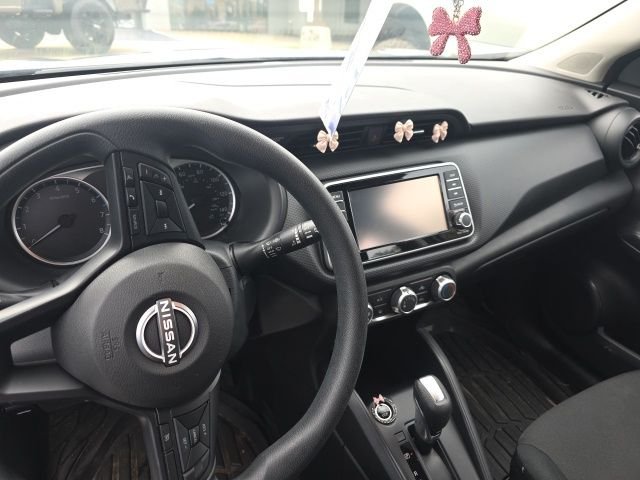 Used 2025 Gun Metallic Nissan S image 11