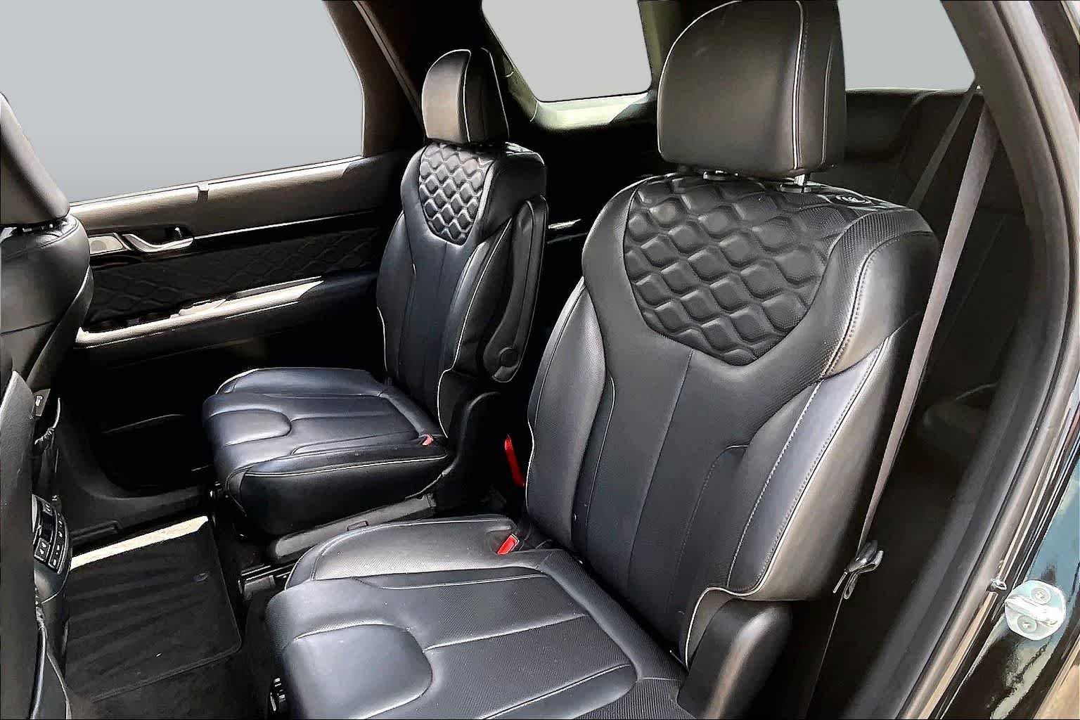 Used 2020 Becketts Black Hyundai Limited image 18