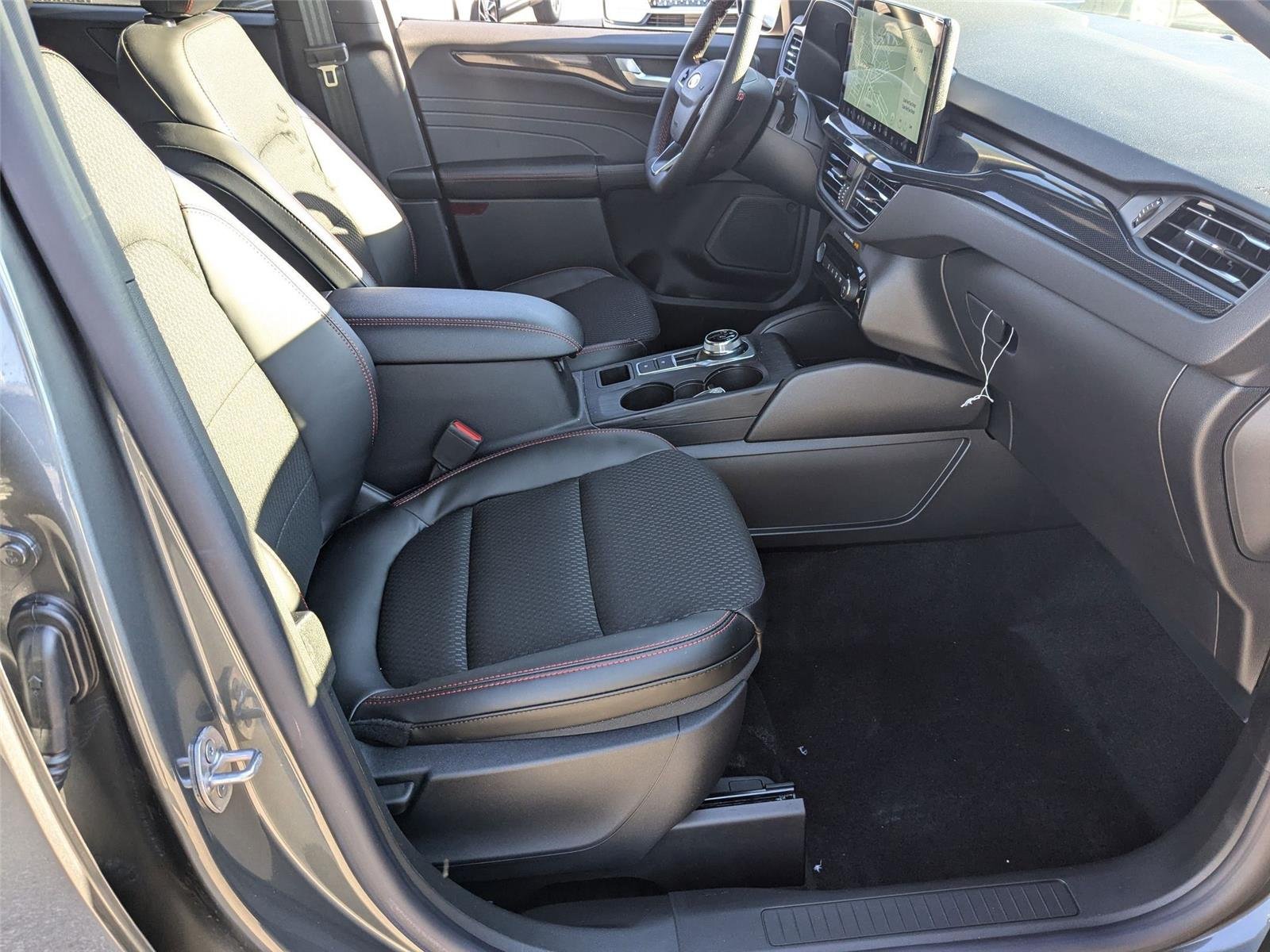 New 2025 Carbonized Gray Metallic Ford ST-Line image 42
