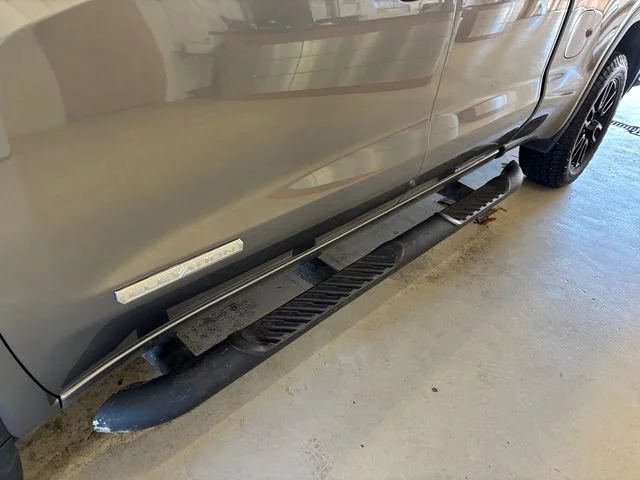 Used 2021 Steel Metallic GMC Elevation image 17