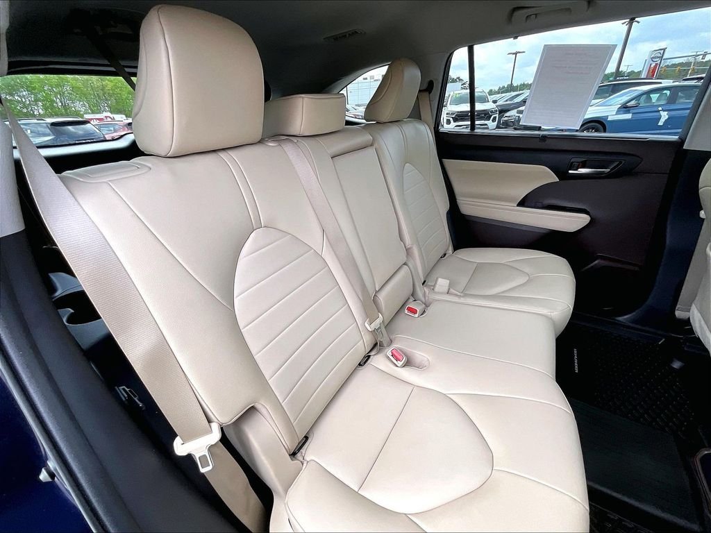 Used 2022 Blueprint Toyota XLE image 15