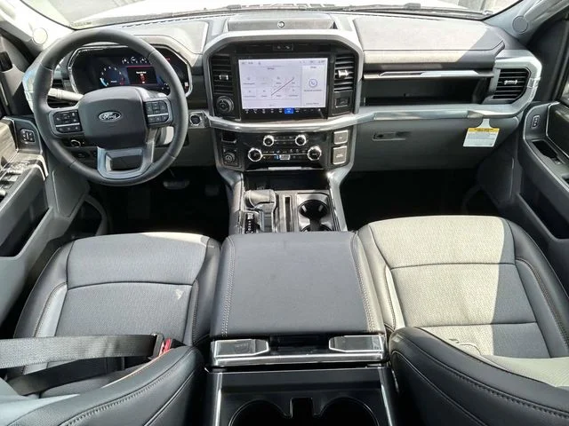 New 2026 Oxford White Ford Lariat image 7