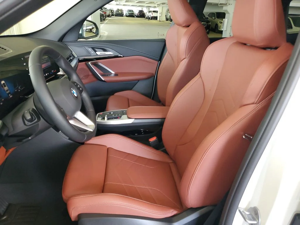 2026 BMW X1 28i - Photo 16