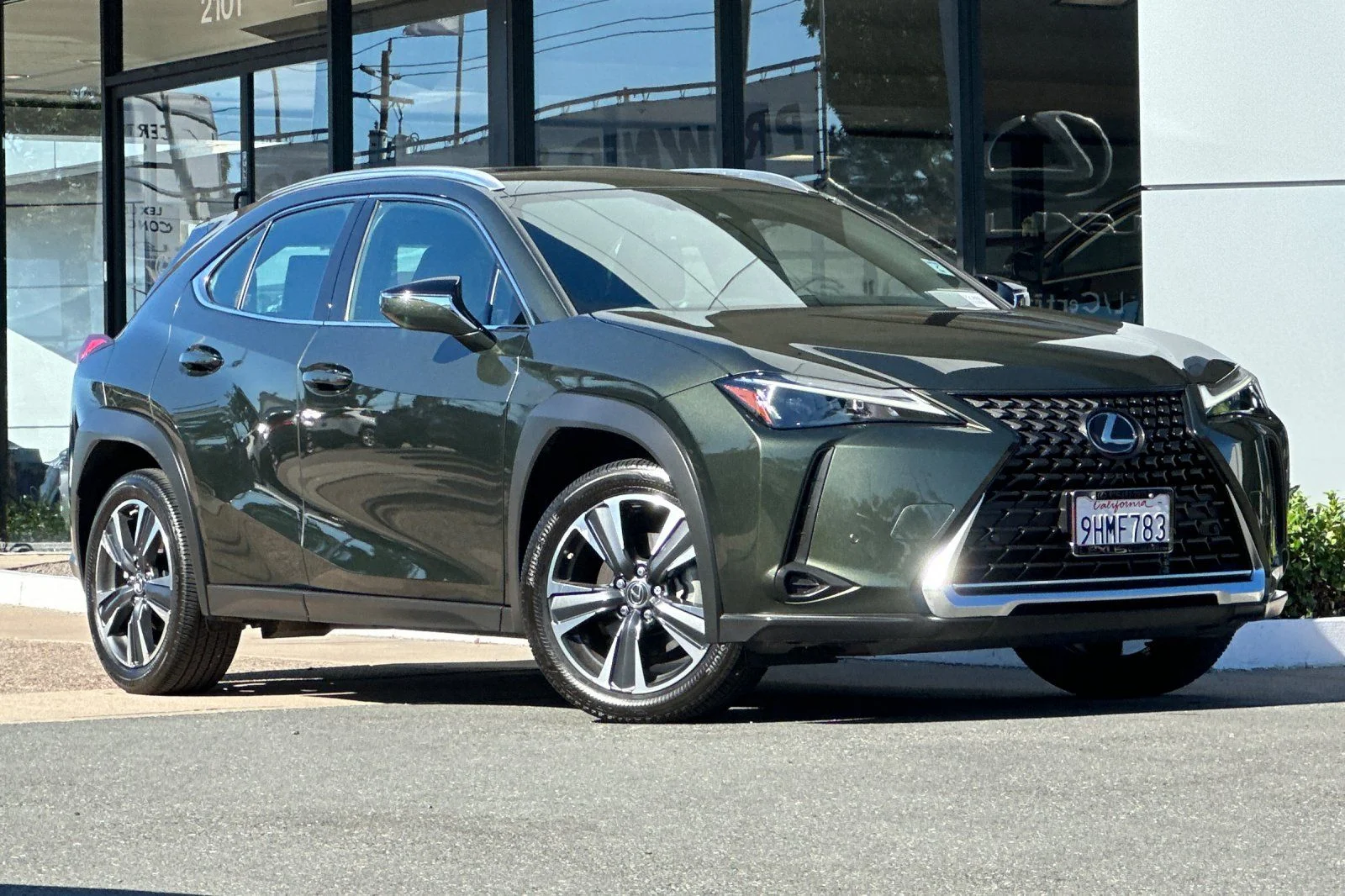 Used 2024 Green Pearl Lexus 250h Base image 2