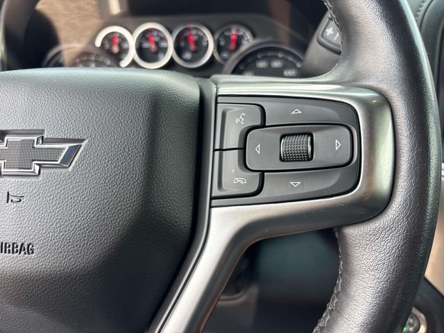 Used 2021 Iridescent Pearl Tricoat Chevrolet LT Trail Boss image 27