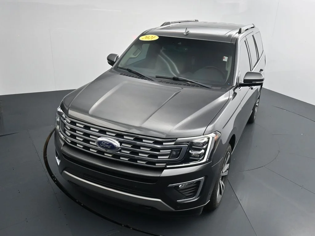 Used 2021 Gray Ford Limited image 22