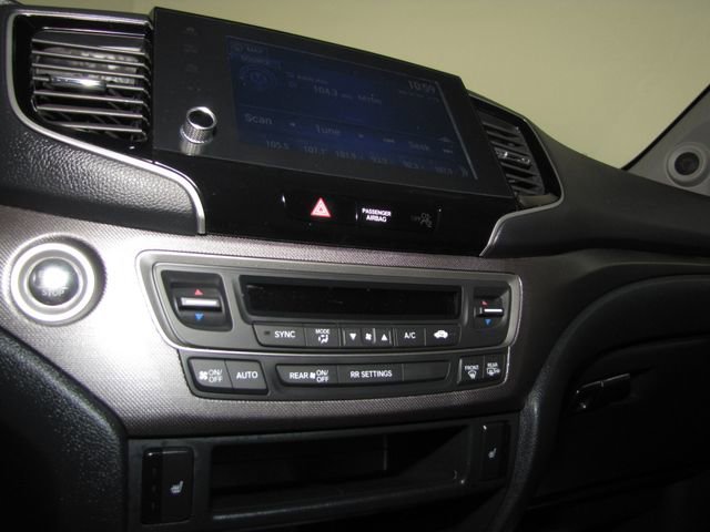 Certified Used 2023 Platinum White Pearl Honda RTL-E image 7