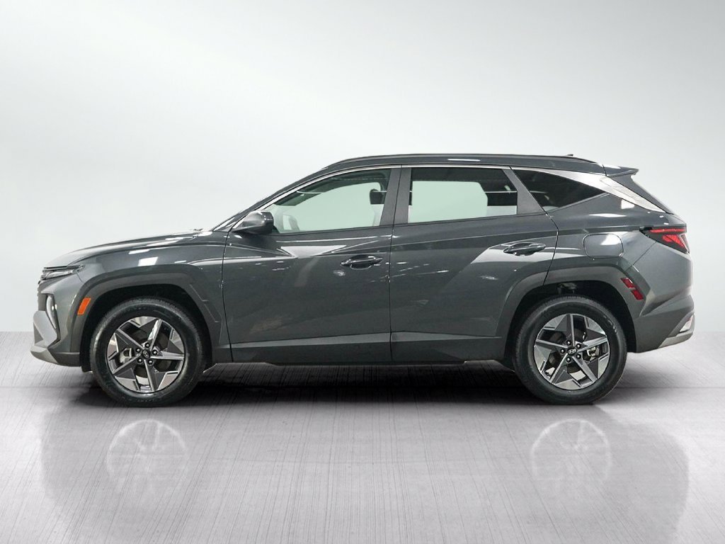 Used 2026 Hyundai Tucson SEL with VIN 5NMJBCDE5TH642594 for sale in Minneapolis, Minnesota