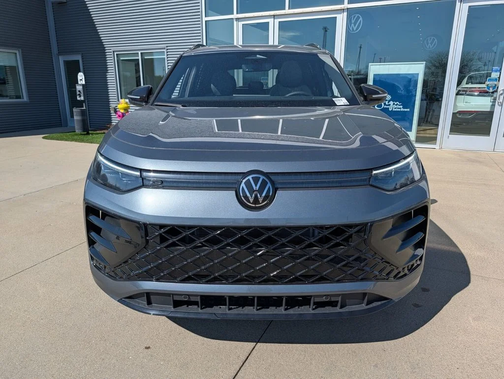 New 2026 Gray Volkswagen 2.0T SE R-Line Black image 9