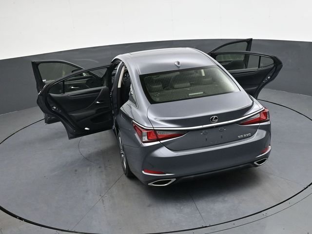 Used 2019 Gray Lexus 350 image 35