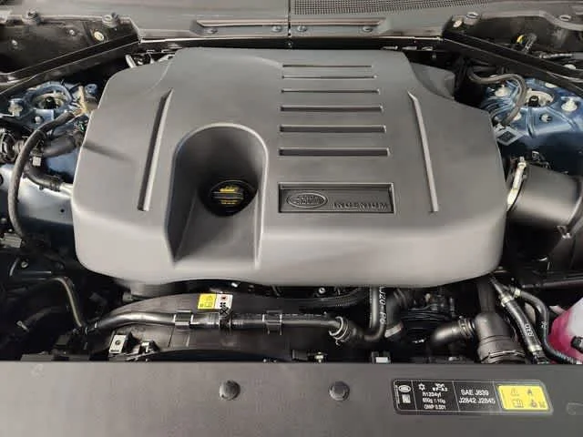 2026 Land Rover Defender X-Dynamic SE - Photo 51