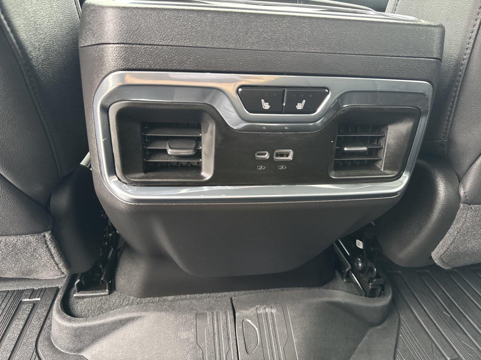 Used 2025 Sterling Metallic GMC SLT image 31