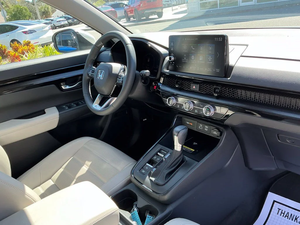 Used 2024  Honda EX-L image 14
