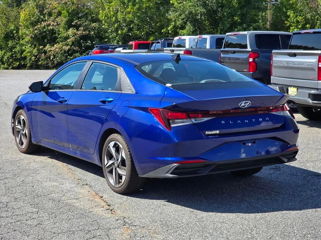Used 2023 Blue Hyundai SEL image 24