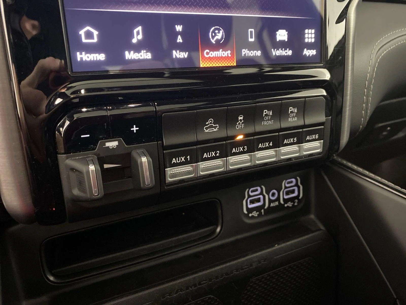 Used 2023 Diamond Black Crystal Pearlcoat Ram TRX image 28