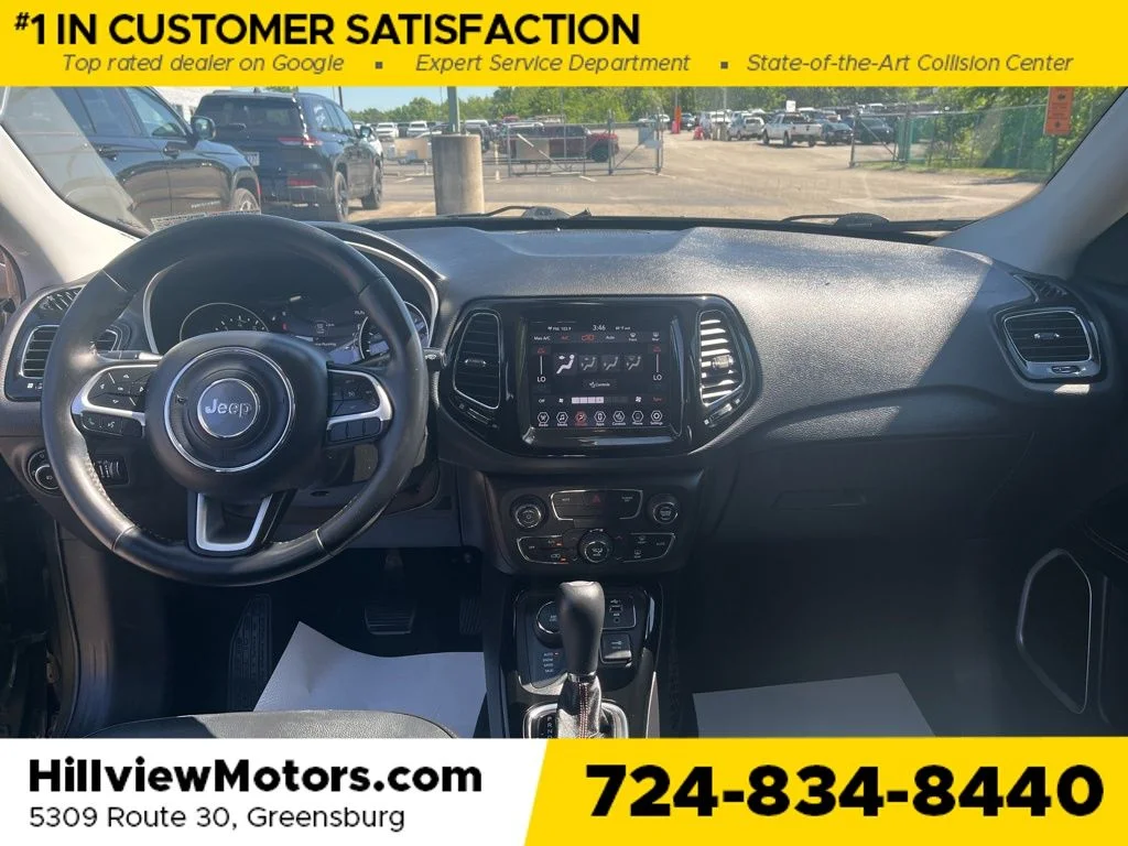 Used 2019 Olive Green Pearlcoat Jeep Limited image 18