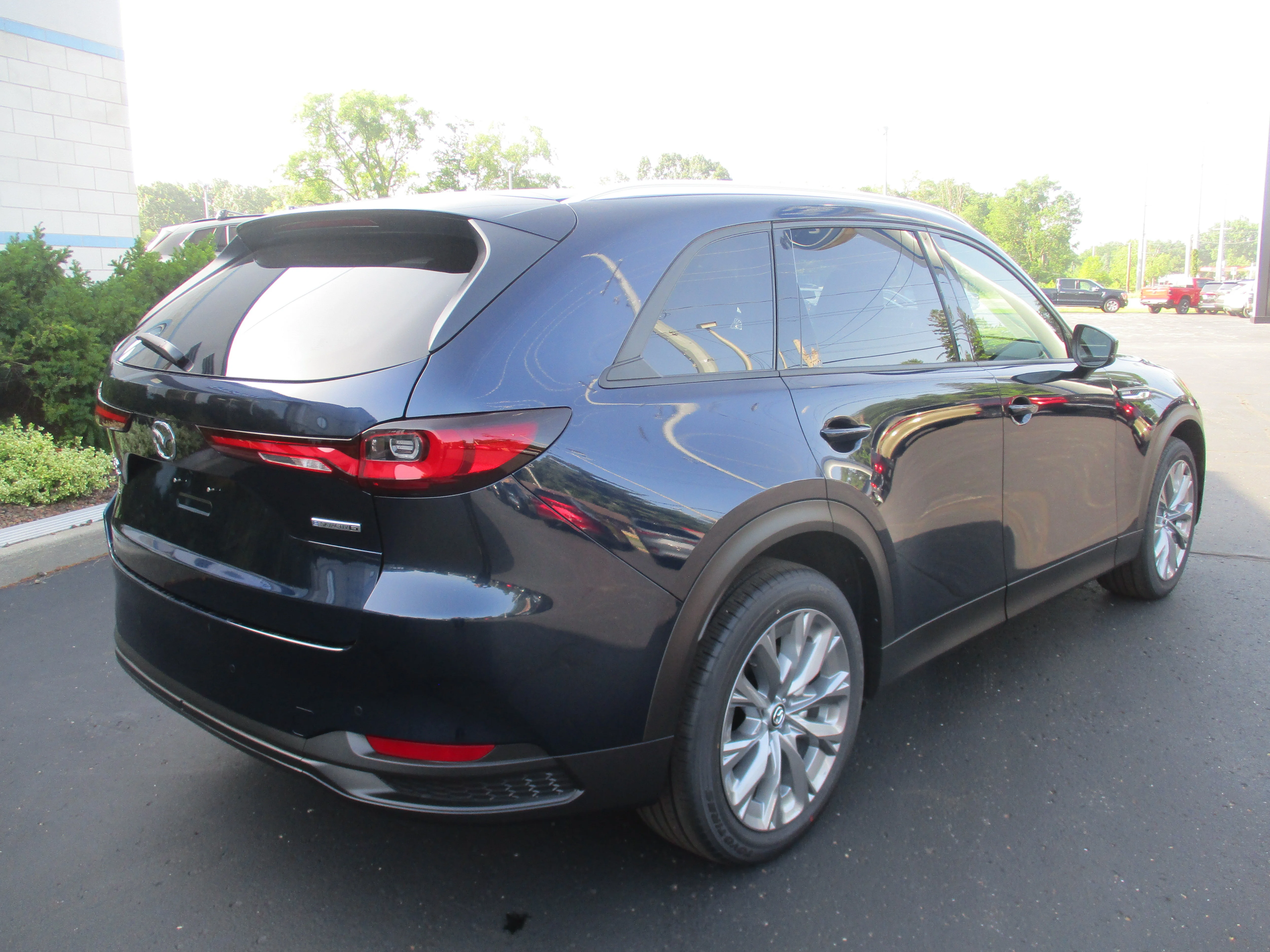New 2026 Deep Crystal Blue Mica Mazda 3.3 Turbo Preferred AWD image 34