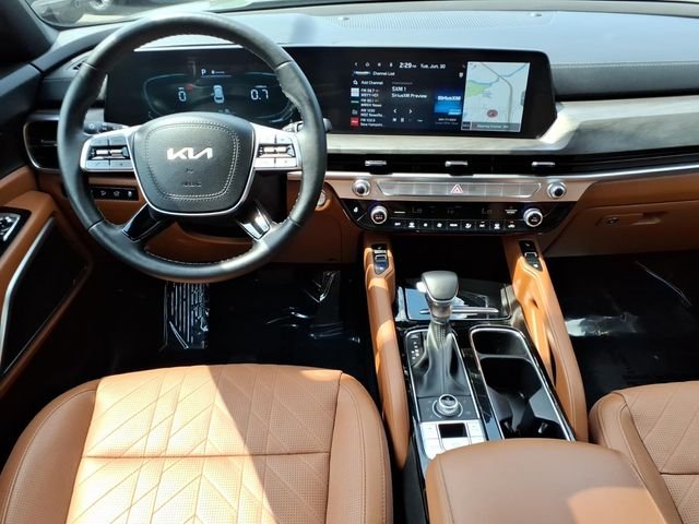 Used 2025 Jungle Green Kia EX X-Line image 17