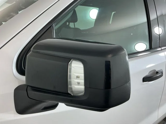 Used 2024  Chevrolet LTZ image 11