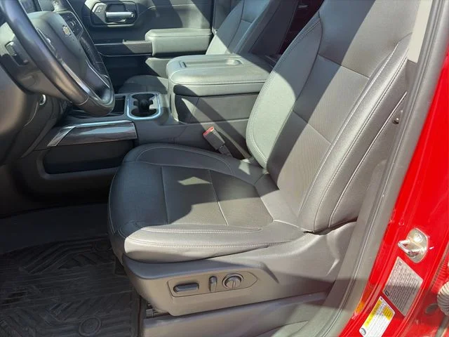 Used 2021 Red Chevrolet LTZ image 11