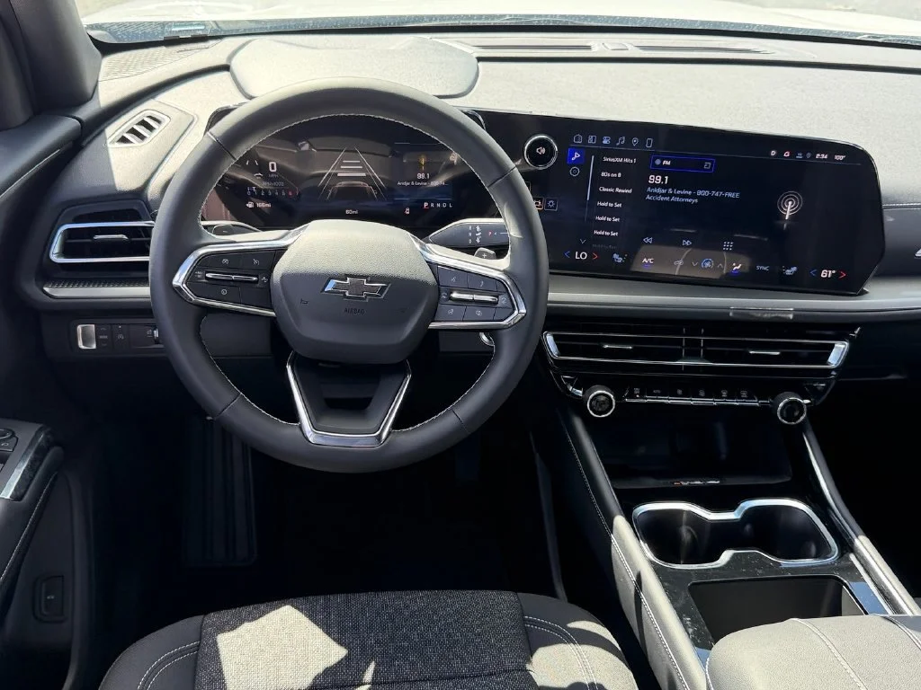 New 2026 Summit White Chevrolet LT image 13