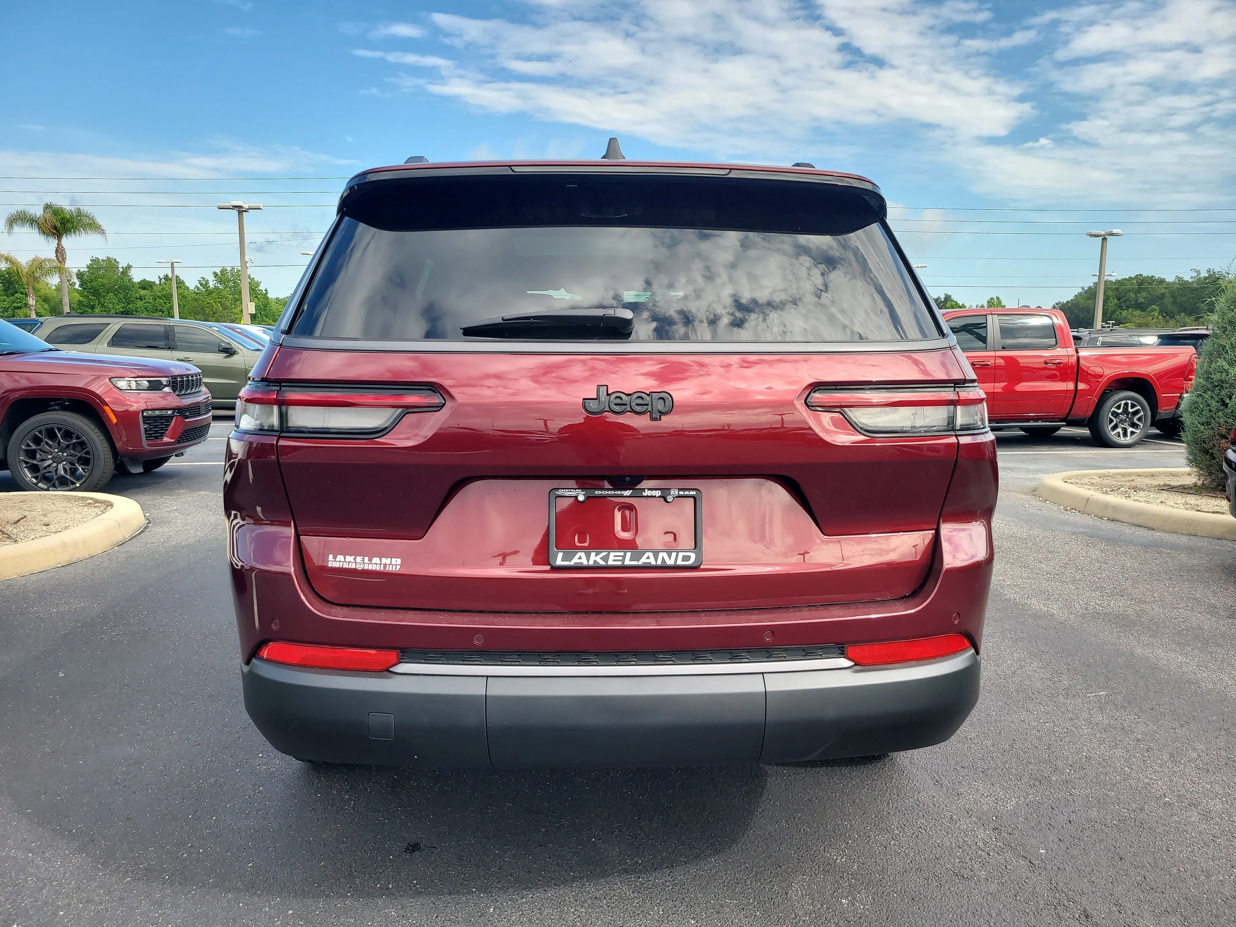 New 2026 Velvet Red Pearlcoat Jeep Limited image 7