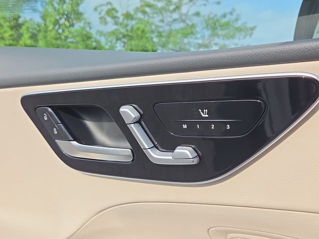 New 2026 Polar White Mercedes-Benz C300 image 20