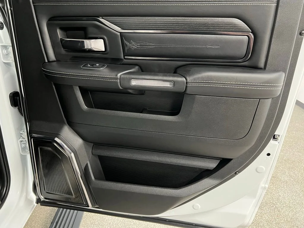 2024 RAM Ram 2500 Pickup Laramie Limited - Photo 62