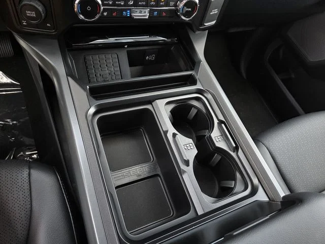 New 2026 Agate Black Metallic Ford F-250® Lariat® image 10