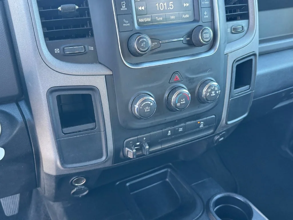 Used 2016 White Ram Tradesman image 23