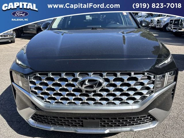 Used 2023 Black Hyundai Limited image 10