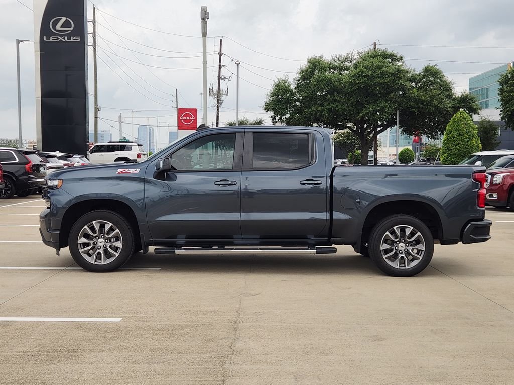 Used 2019 Shadow Gray Metallic Chevrolet RST image 4