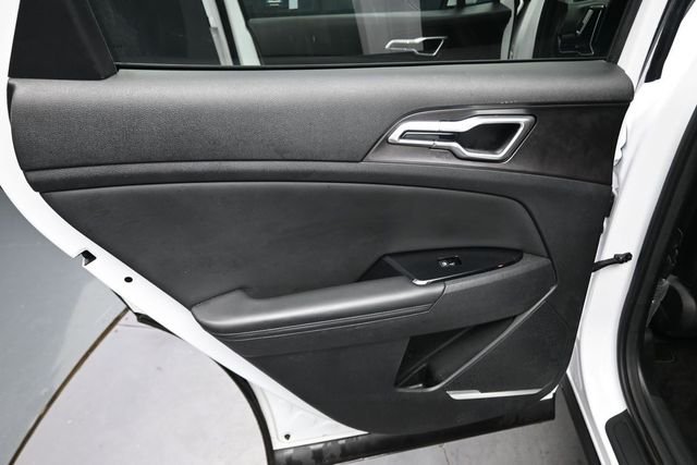 Used 2023 White Pearl Kia EX image 17