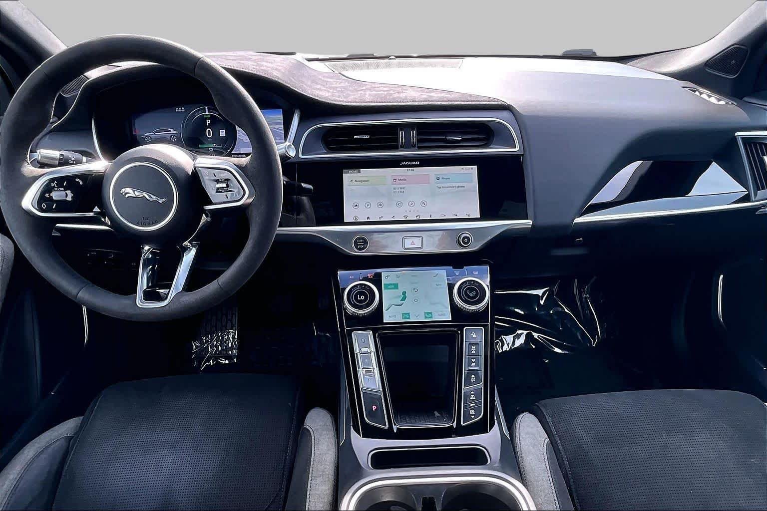 Used 2020 Corris Grey Metallic Jaguar HSE image 15
