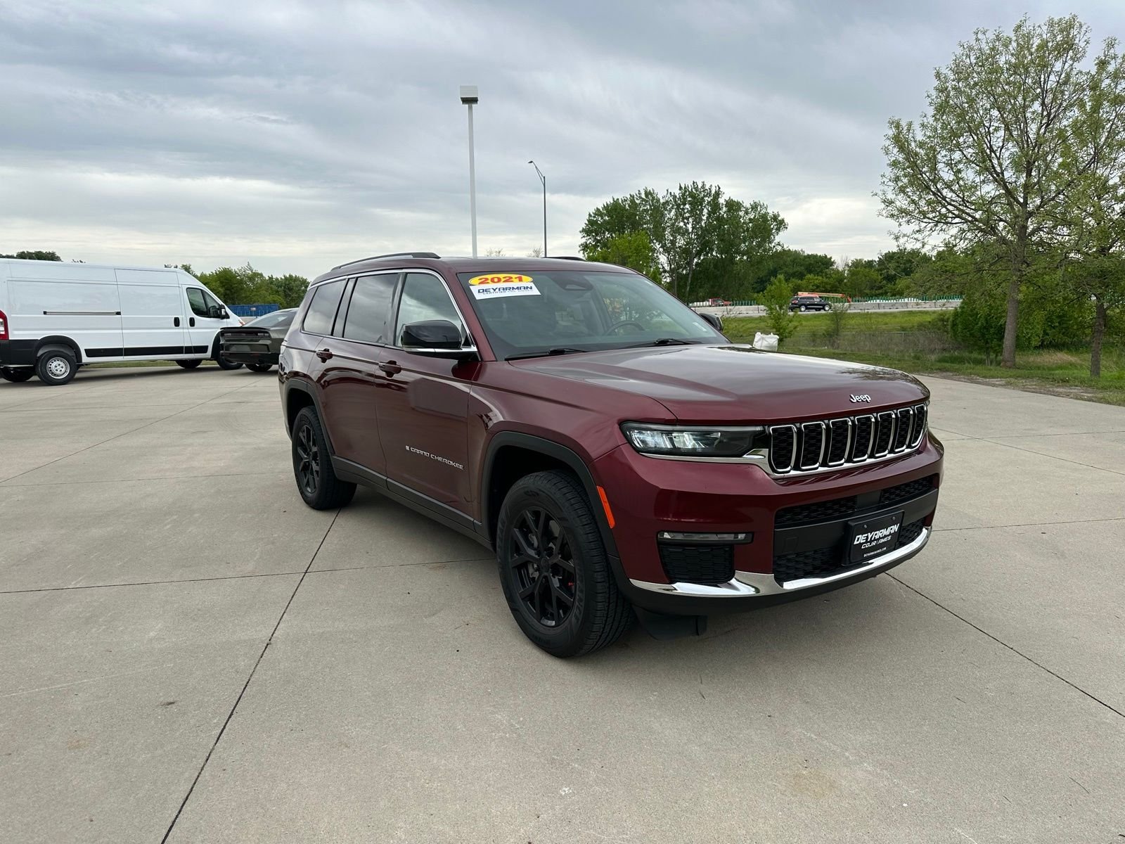 2021 Jeep Grand Cherokee L Limited's photo