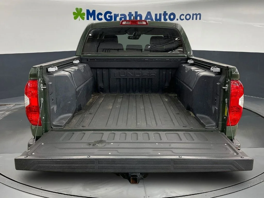Used 2021 Green Toyota SR5 image 23