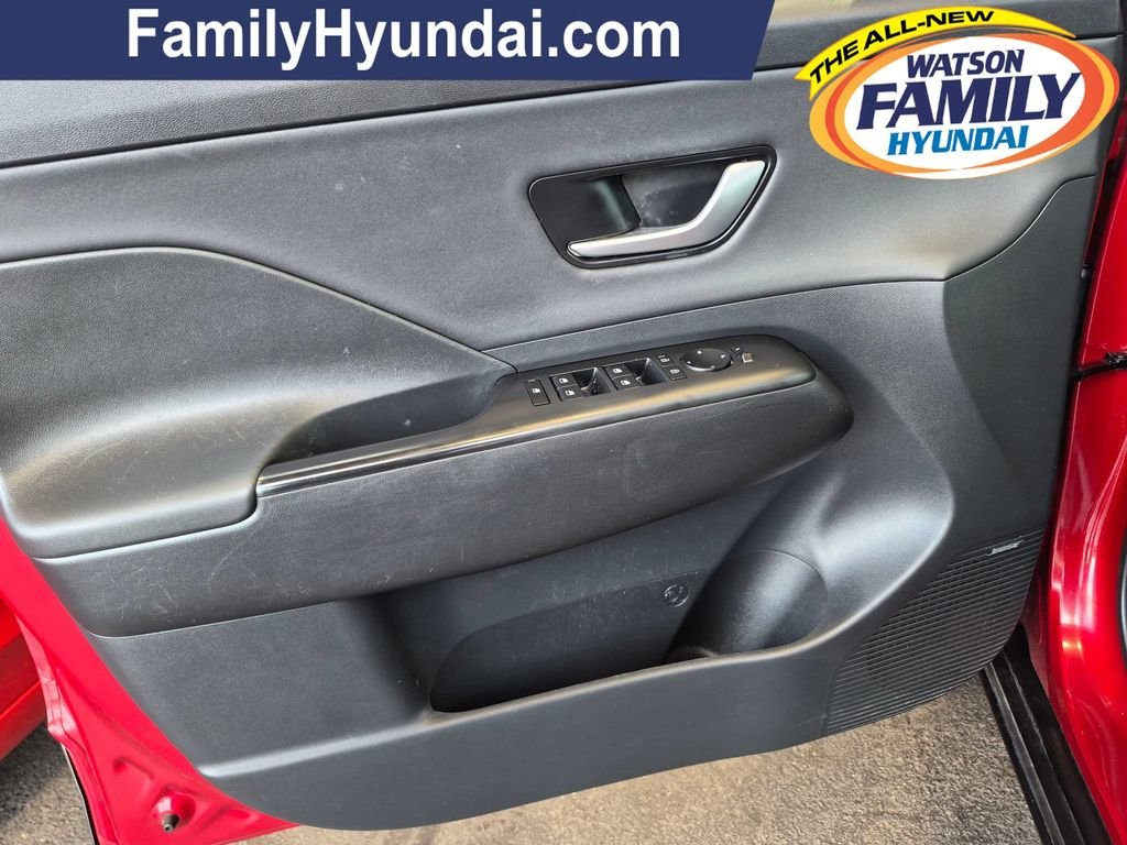 2024 Hyundai Kona Limited - Photo 12
