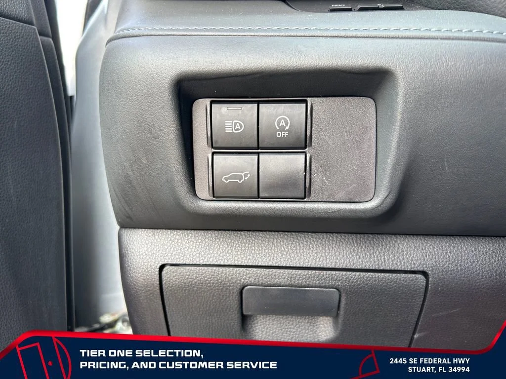Used 2023 Silver Toyota XLE image 17