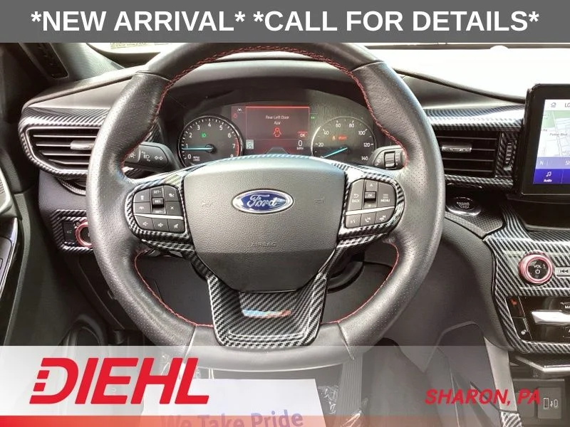 Used 2022 Gray Ford ST-Line image 33