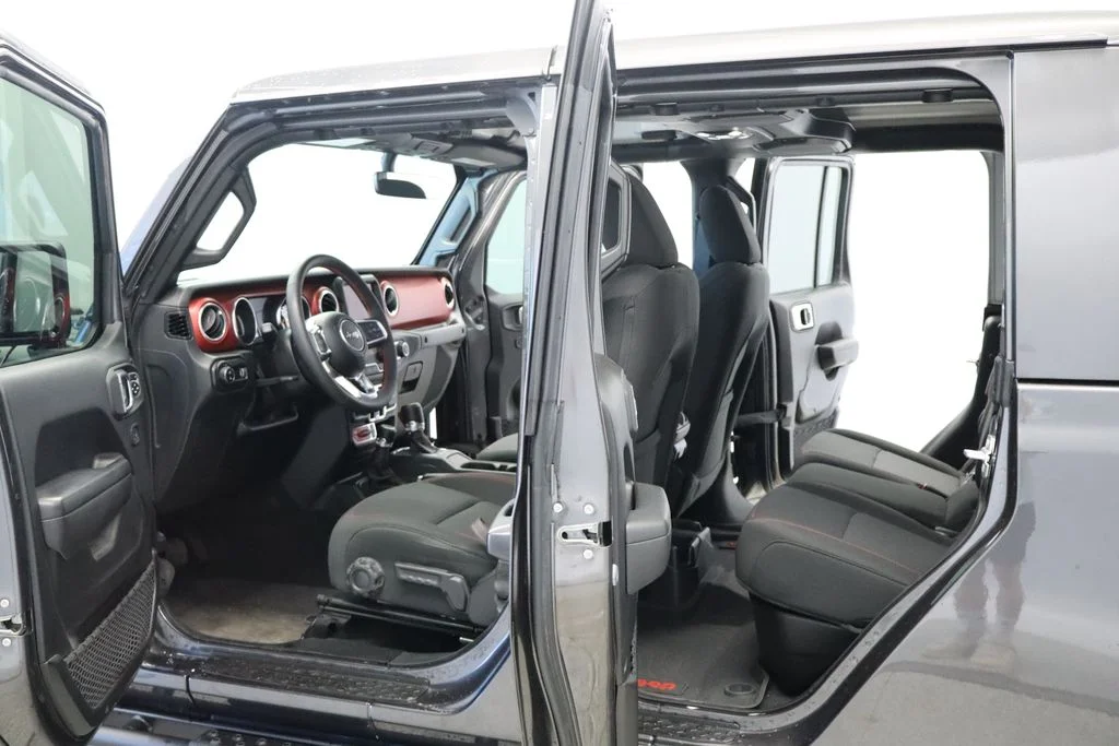 Used 2023 Gray Jeep Rubicon image 18