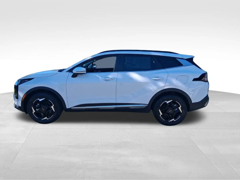 Used 2026 White Kia EX image 9