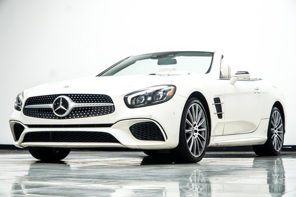 Used 2019 White Mercedes-Benz SL 550 image 13