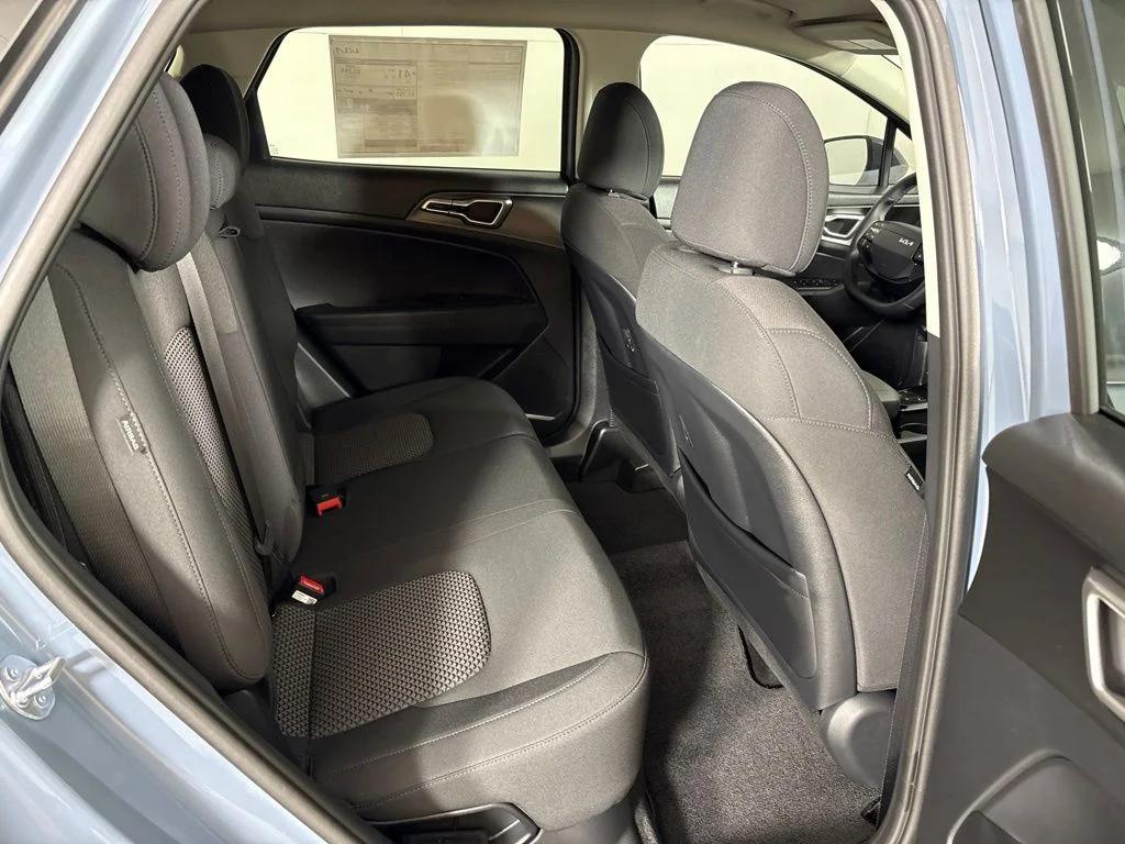 New 2027 Heritage Blue Kia S image 19
