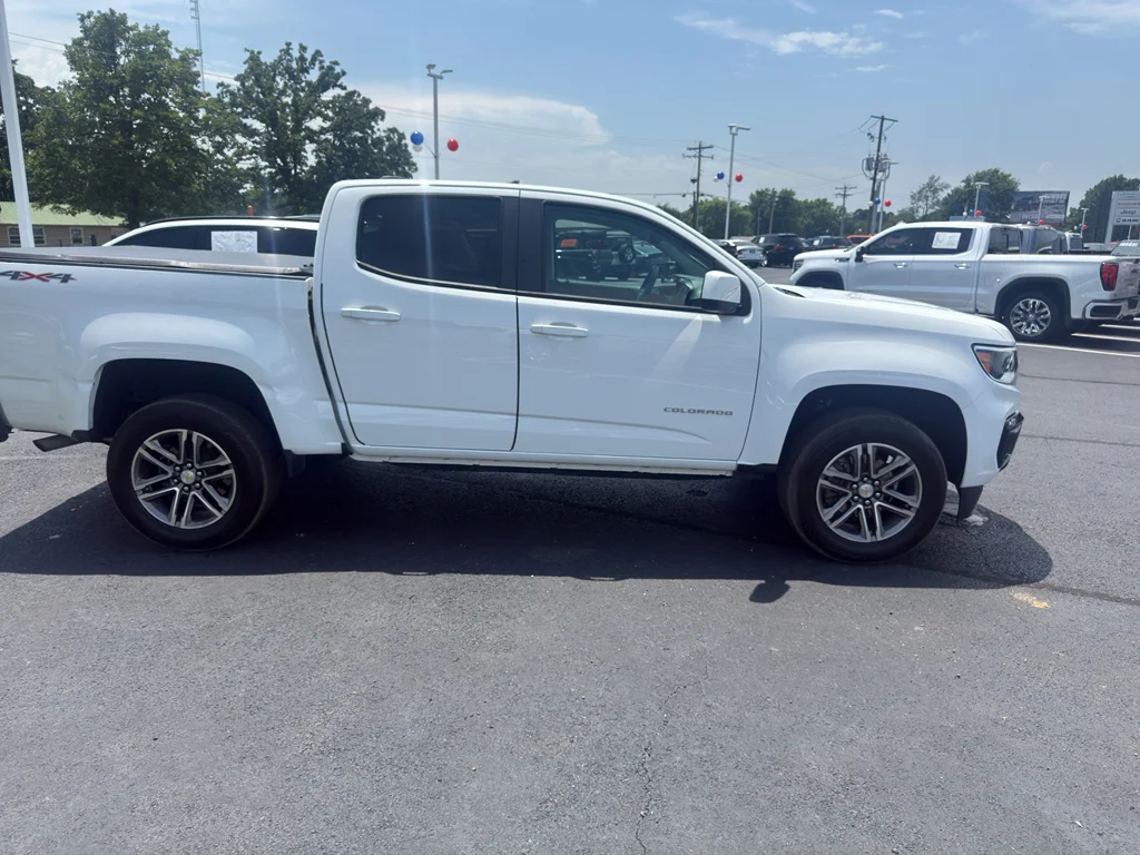 Used 2022 Summit White Chevrolet 4WD Work Truck image 4