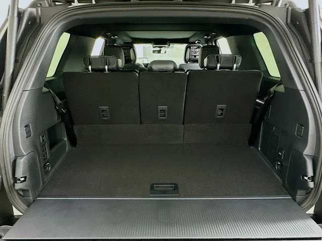 New 2026 Ford Expedition Platinum