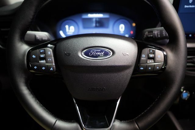 New 2026 Rapid Red Metallic Tinted Clearcoat Ford Active® image 40