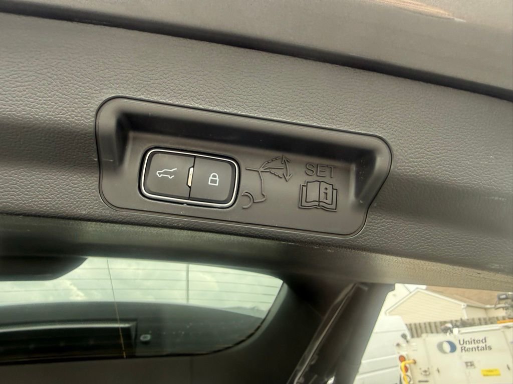 Used 2024 Gray Ford XLT image 47